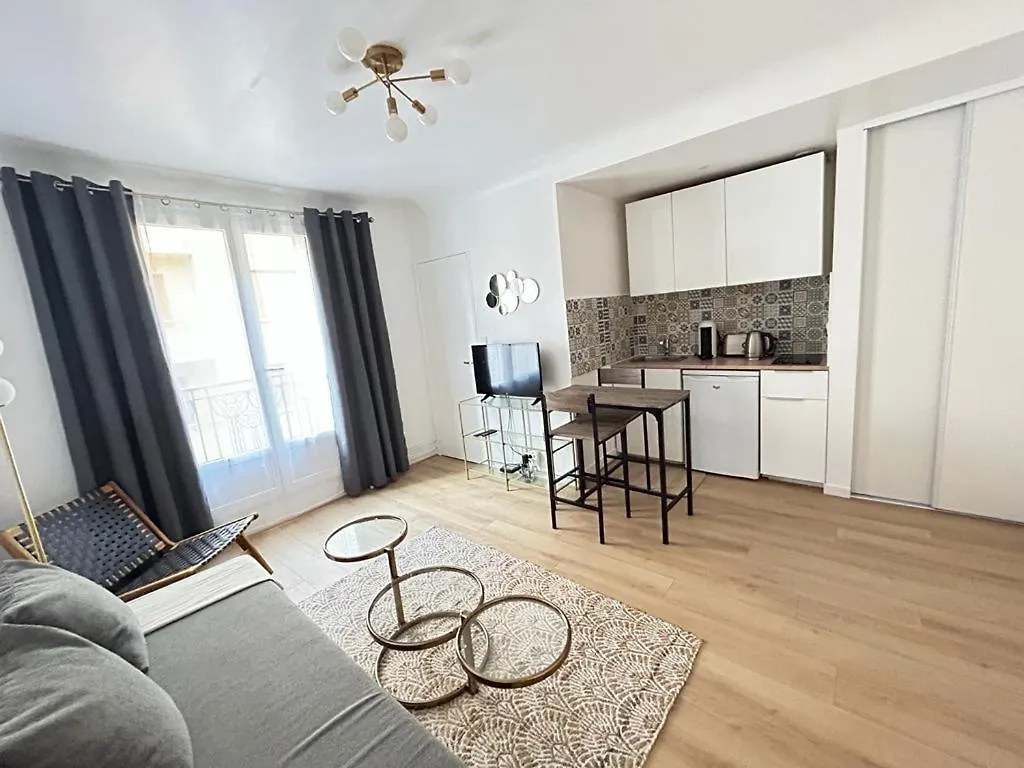 Cosy Studio Near Beaugrenelle And Eiffel Tower Párizs