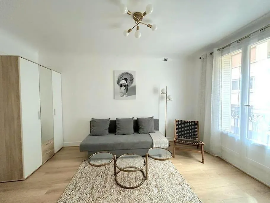 Cosy Studio Near Beaugrenelle And Eiffel Tower Párizs